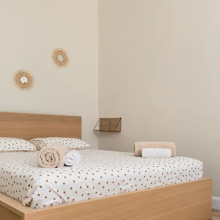 Mont Fleuri- Somptueux 2 Pieces - Parking - Apartamento Menton