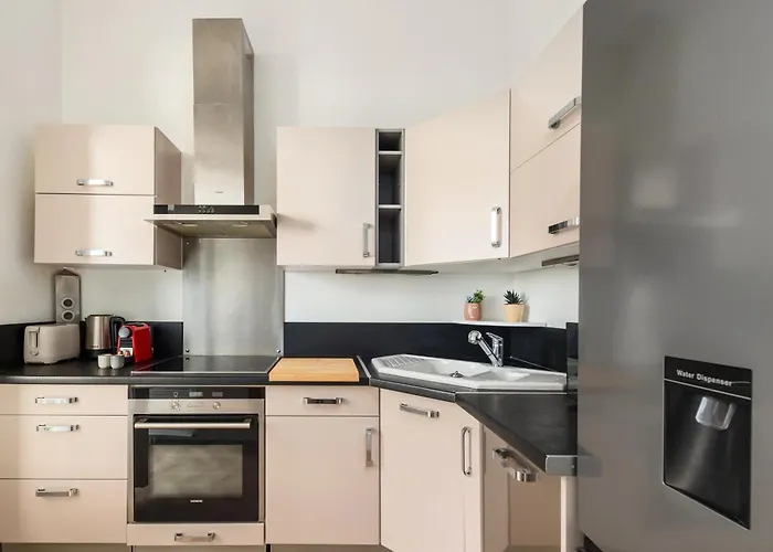 Mont Fleuri- Somptueux 2 Pieces - Parking - Μεντόν